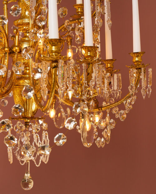 Vergulde kristallen Baccarat kroonluchter EX08