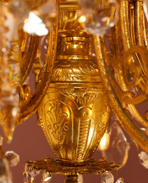 Vergulde kristallen Baccarat kroonluchter EX08
